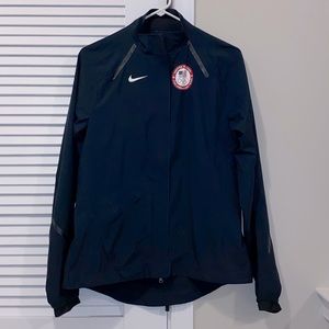 Nike lightweight jacket